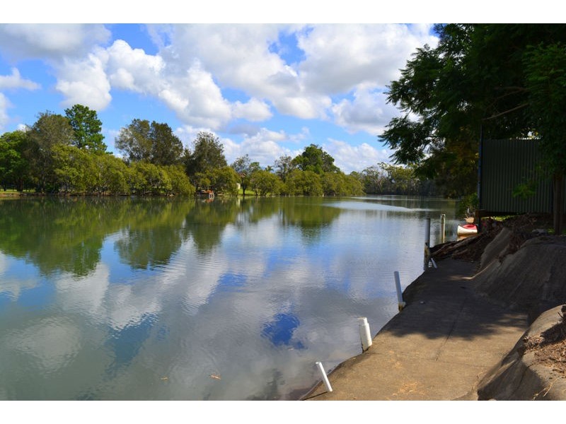 13 Marina Crescent, Urunga NSW 2455