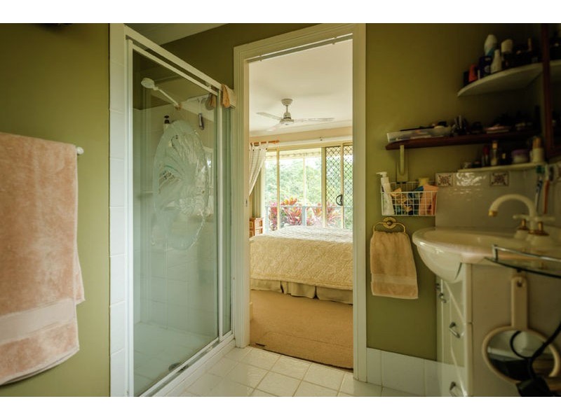 8 Tuckers Rock Rd, Repton NSW 2454