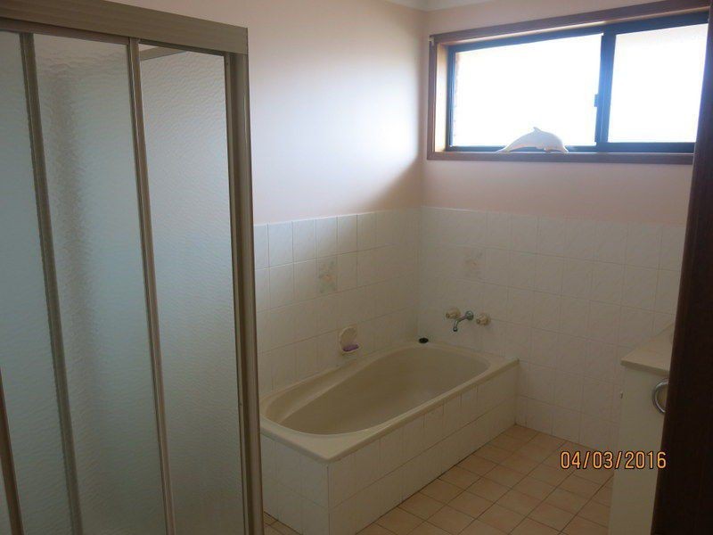 16 Tambar Place, Urunga NSW 2455
