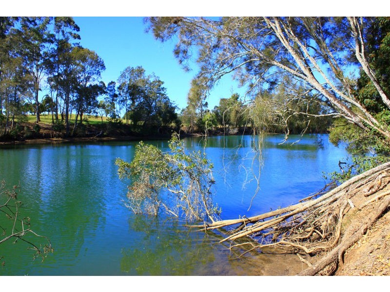 313 South Arm Rd, Urunga NSW 2455