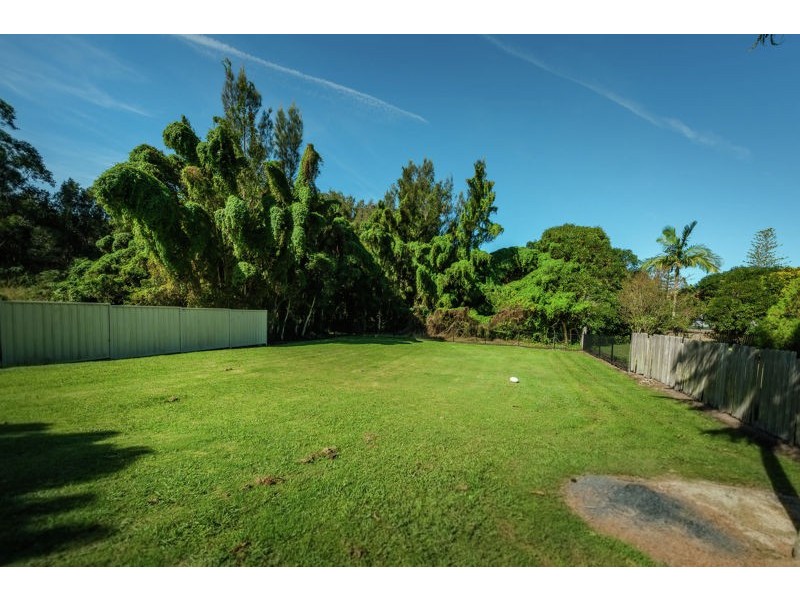 8 Lourdes Avenue, Urunga NSW 2455