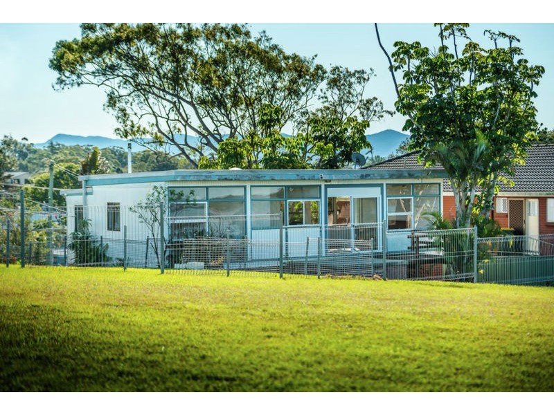 12 Morgo Street, Urunga NSW 2455
