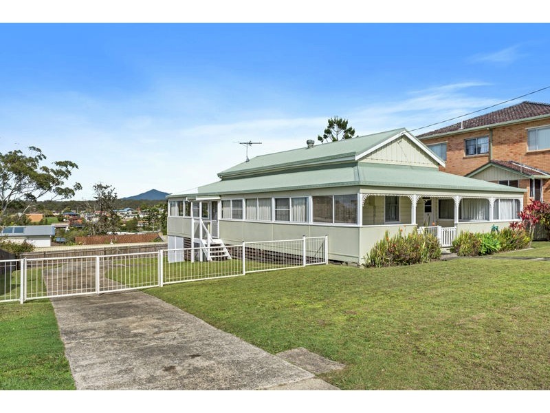13 Newry Street, Urunga NSW 2455