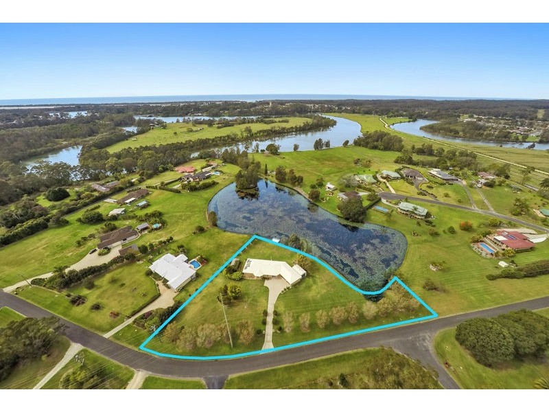 147 Newry Island Drive, Urunga NSW 2455