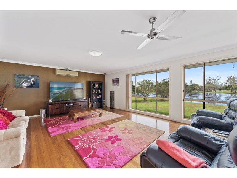 147 Newry Island Drive, Urunga NSW 2455