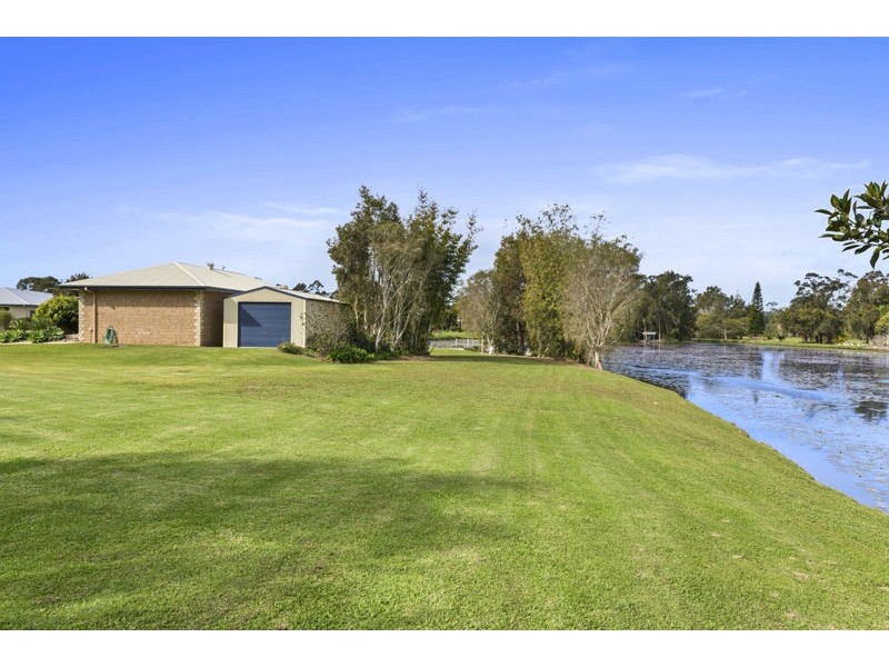 147 Newry Island Drive, Urunga NSW 2455