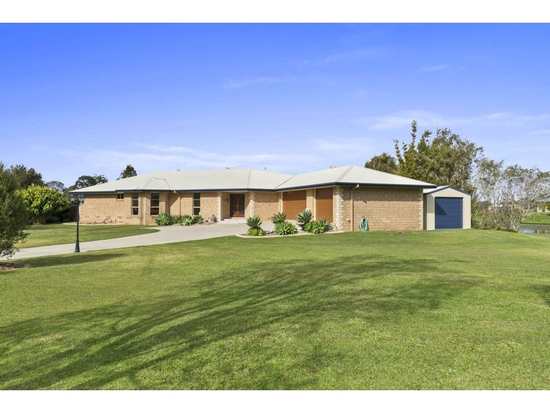 147 Newry Island Drive, Urunga NSW 2455