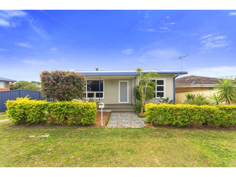 16 High Street, Urunga NSW 2455
