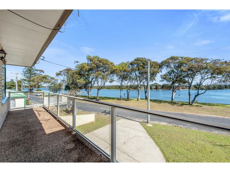 8 River Street, Mylestom NSW 2454