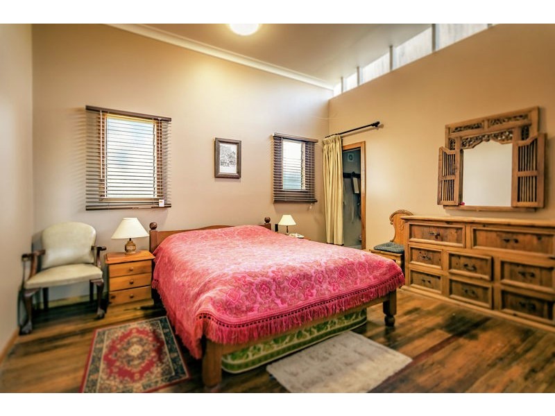 93 Old Pacific Hwy, Raleigh NSW 2454