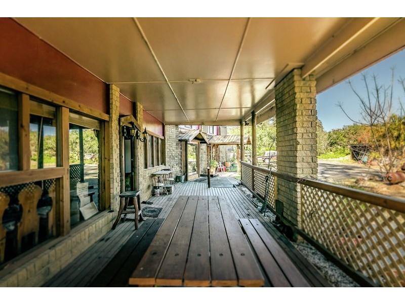 93 Old Pacific Hwy, Raleigh NSW 2454