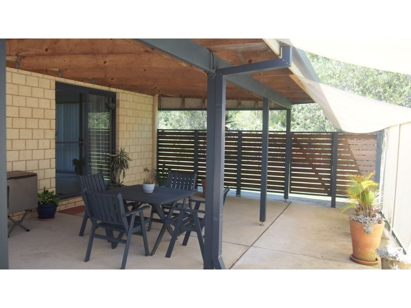 28 Lake Court, Urunga NSW 2455