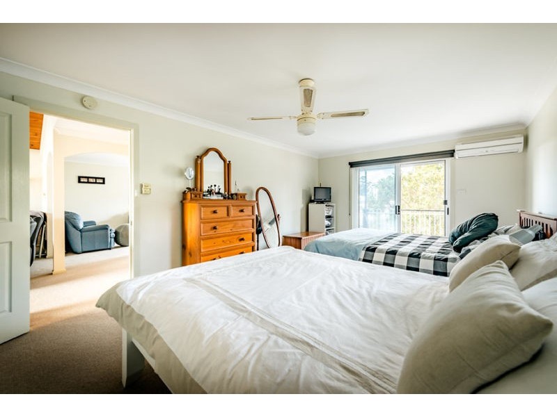 15 Marina Crescent, Urunga NSW 2455