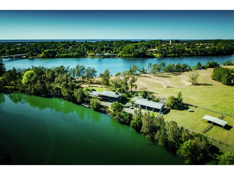 8 Old Punt Road, Urunga NSW 2455