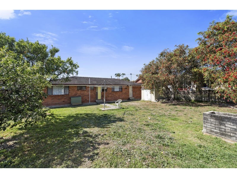 6 Moore Place, Urunga NSW 2455