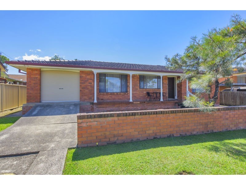 6 Moore Place, Urunga NSW 2455