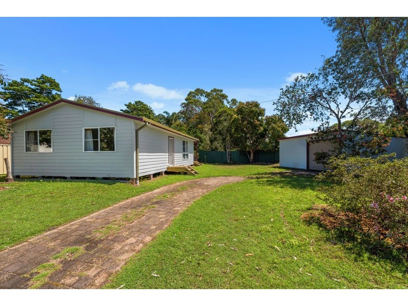 18 Elizabeth Street, Urunga NSW 2455