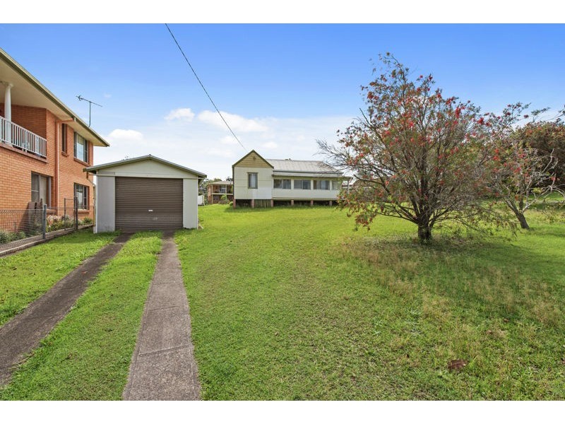 17 Lourdes Ave, Urunga NSW 2455
