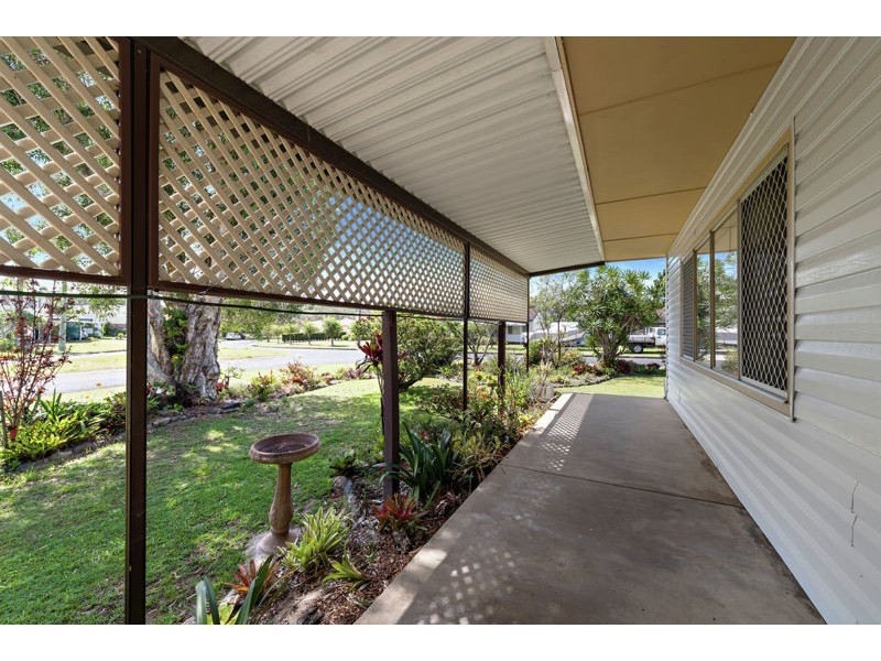 19 Azalea Ave, Mylestom NSW 2454