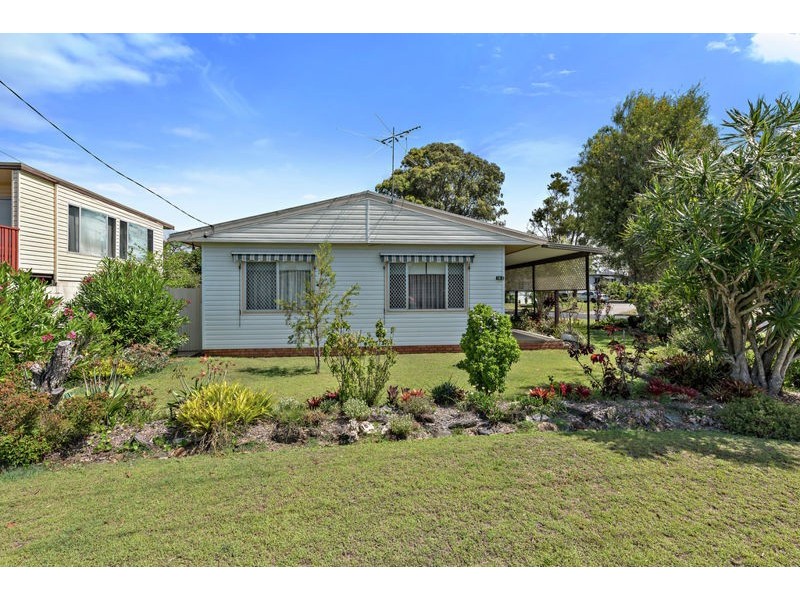 19 Azalea Avenue, Mylestom NSW 2454