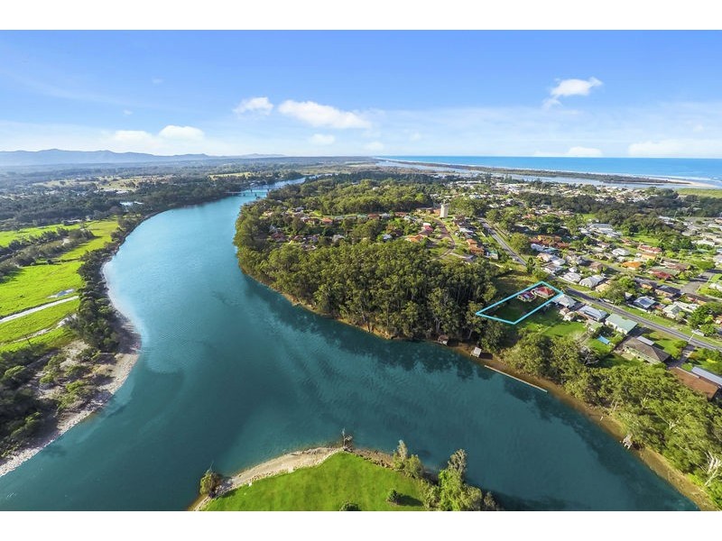 4193 Giinagay Way, Urunga NSW 2455