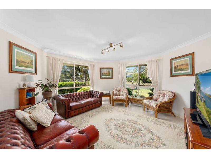 16 Azalea Avenue, Mylestom NSW 2454