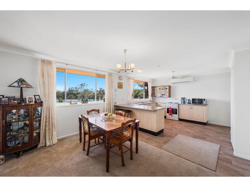 13 Vernon Crescent, Urunga NSW 2455