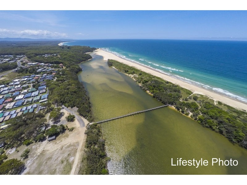 7 Dolphin Place, Valla Beach NSW 2448