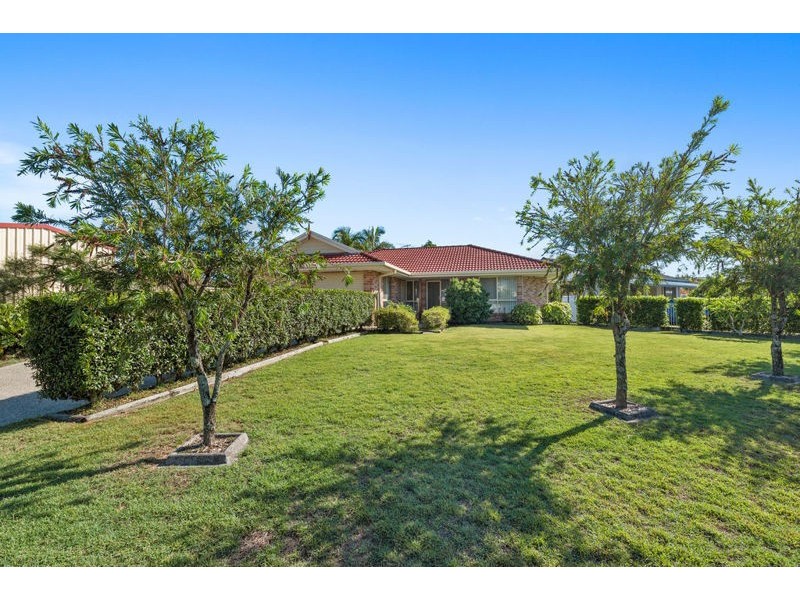 16 Azalea Avenue, Mylestom NSW 2454