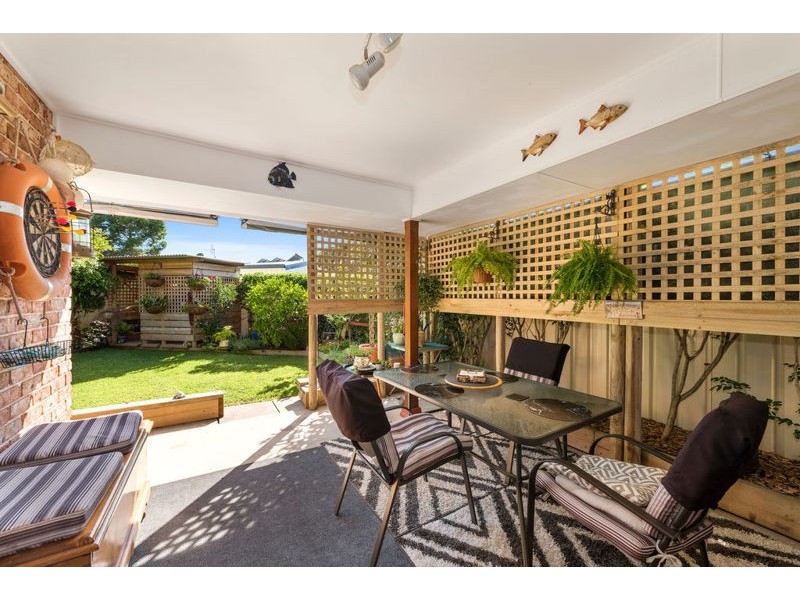 16 Azalea Avenue, Mylestom NSW 2454