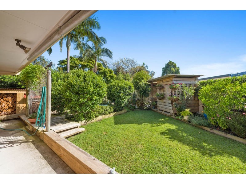 16 Azalea Avenue, Mylestom NSW 2454