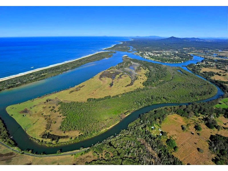 232 Urunga Island, Urunga NSW 2455