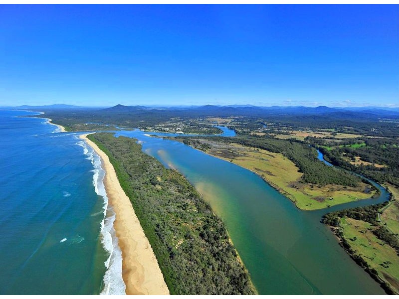 232 Urunga Island, Urunga NSW 2455