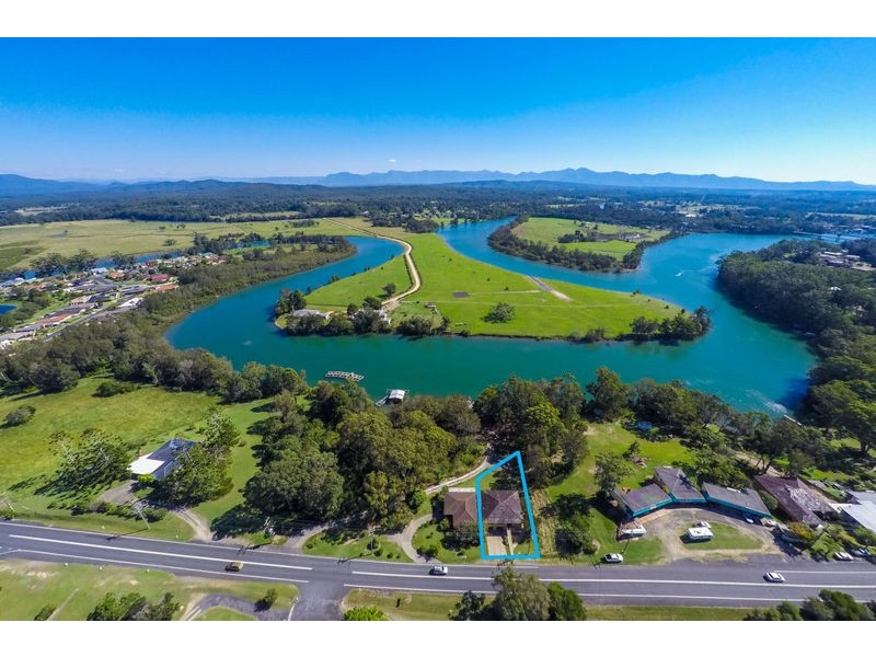 4147 Giinagay Way, Urunga NSW 2455