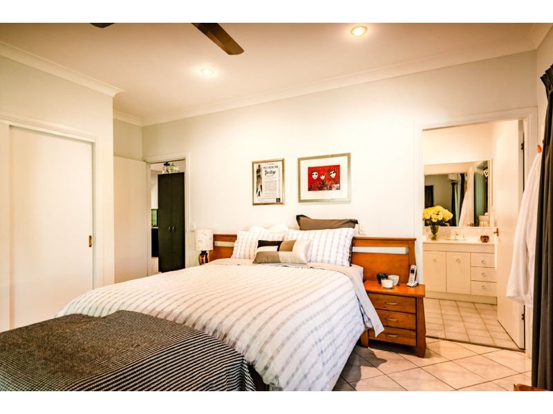 9 Misty Close, Raleigh NSW 2454