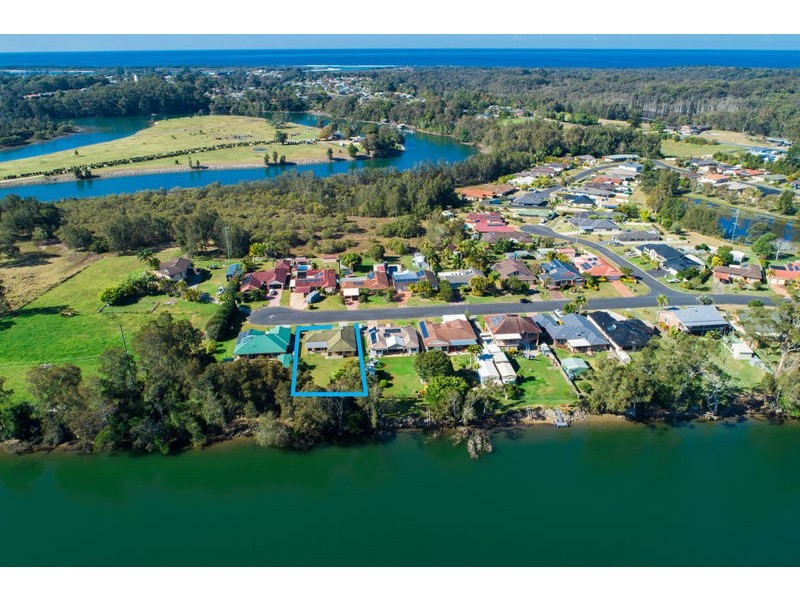 37 Burrawong Parade, Urunga NSW 2455