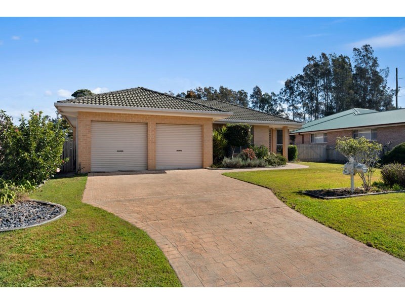 37 Burrawong Parade, Urunga NSW 2455