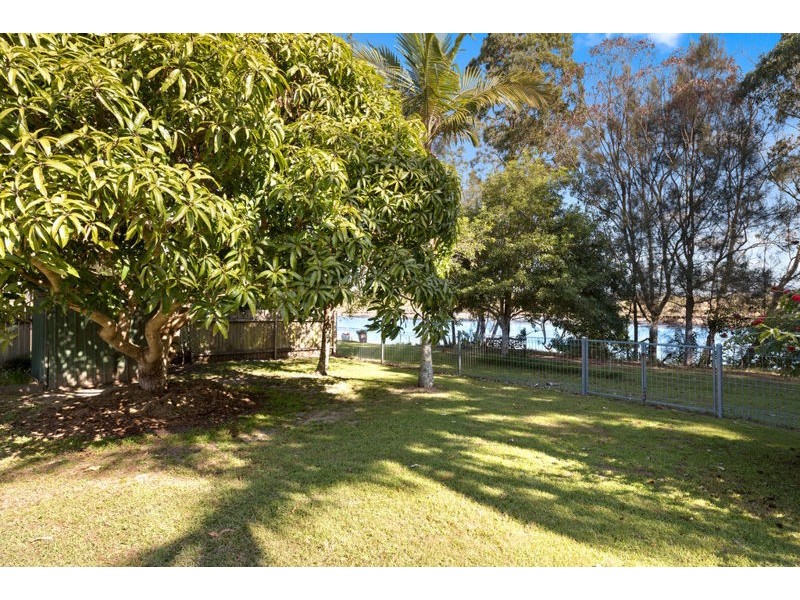37 Burrawong Parade, Urunga NSW 2455