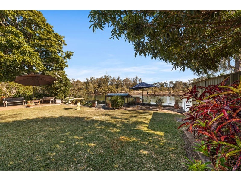 17 Newry Island Drive, Urunga NSW 2455