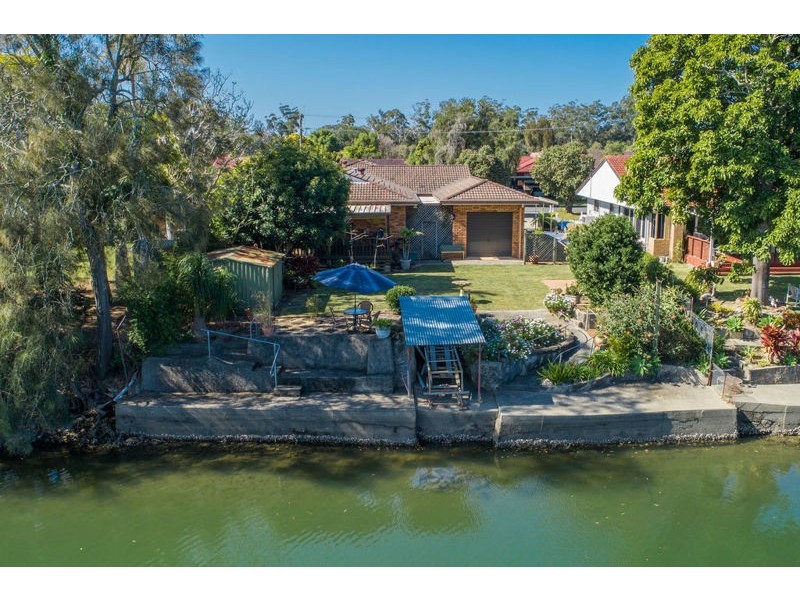 17 Newry Island Drive, Urunga NSW 2455
