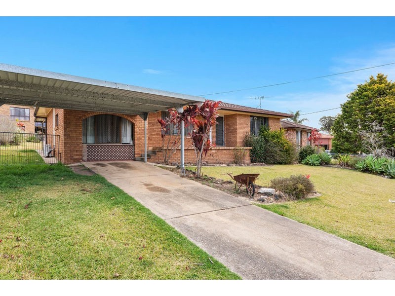 23 Glenmore Crescent, Macksville NSW 2447