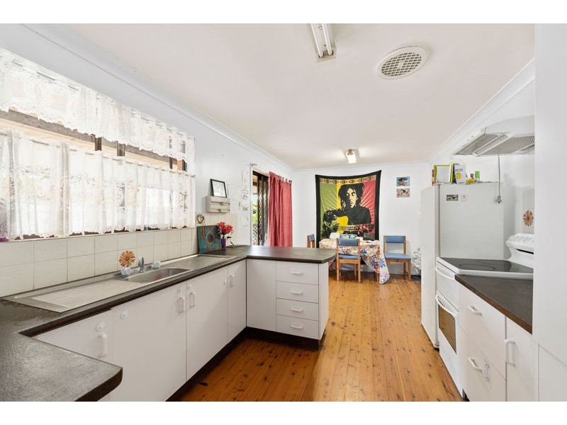 23 Glenmore Crescent, Macksville NSW 2447