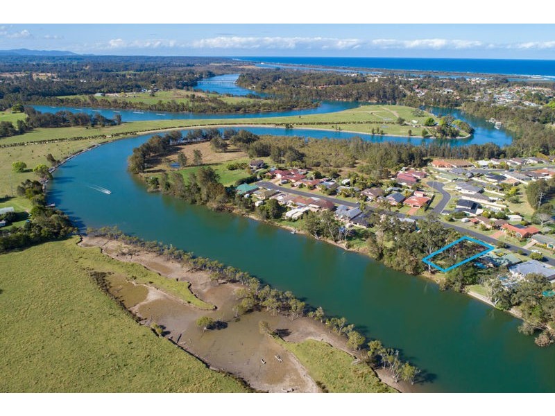 21 Burrawong Parade, Urunga NSW 2455