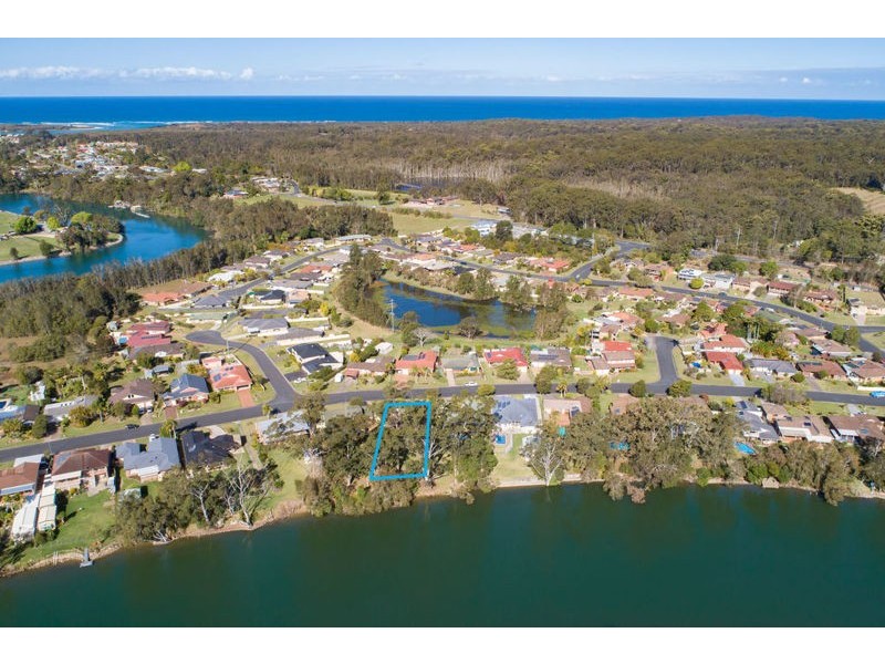 21 Burrawong Parade, Urunga NSW 2455