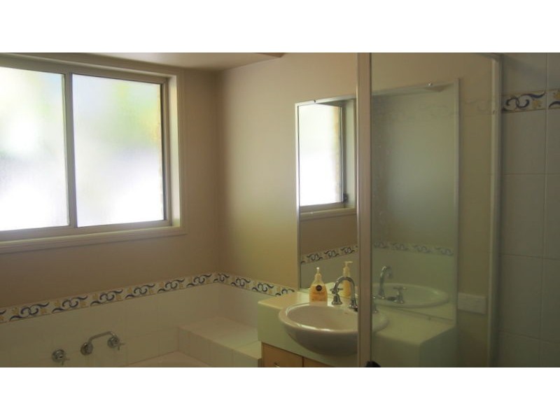 7 Lake Court, Urunga NSW 2455