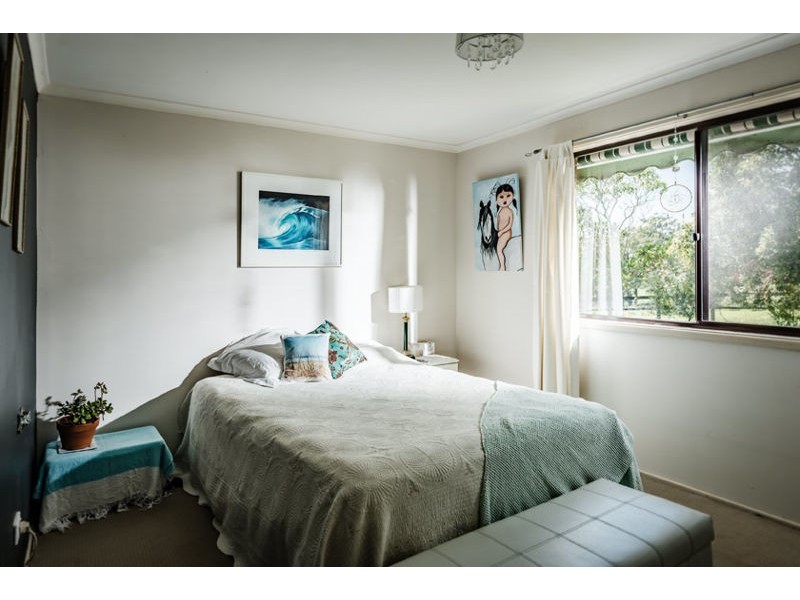 11 Brutons Road, Raleigh NSW 2454