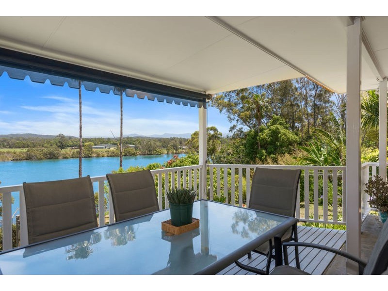 4 Sunset Place, Urunga NSW 2455