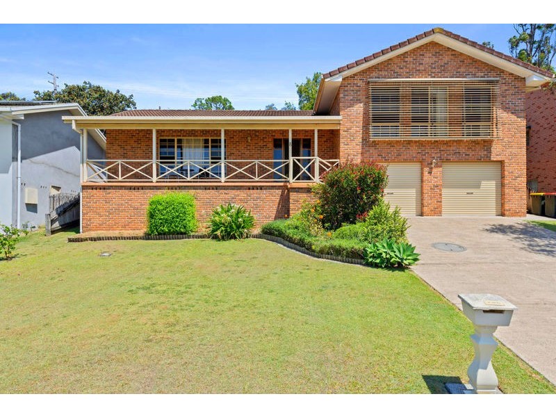 8 Rosedale Drive, Urunga NSW 2455