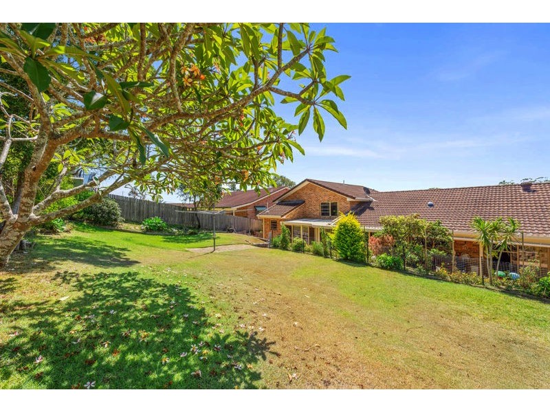 8 Rosedale Drive, Urunga NSW 2455
