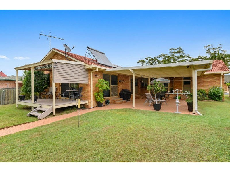 16 Burrawong Parade, Urunga NSW 2455